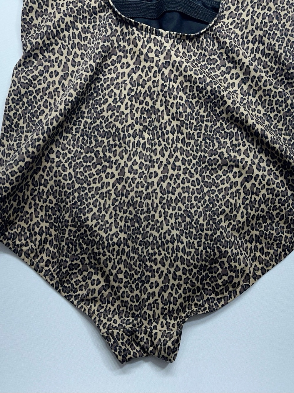 Miraclesuit Leopard Print One Piece Swimsuit Womens Size 16 Tummy Control - Picture 5 of 9